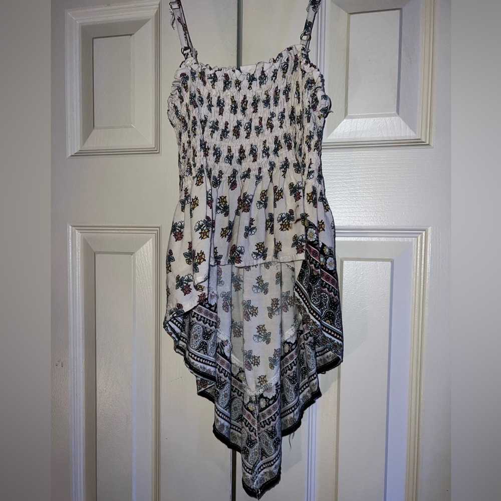 Crop Top - Picture 4 of 4